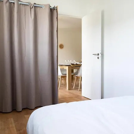 Appartement Cosy Avec Parking Prive A Saumur Exterior photo
