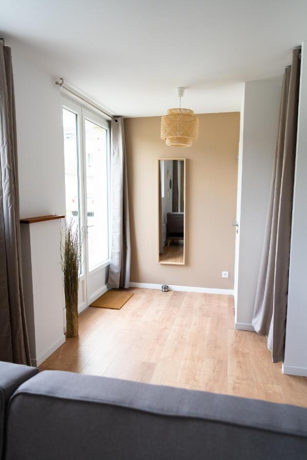Apartment Appartement Cosy Avec Parking Prive A Saumur *